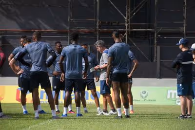 Remo no limite: zaga faz água e jogadores parecem fora de rotação