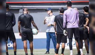 Clube do Remo mede forças com o Coritiba em busca de vitória