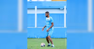 Castro reassume a posição de titular no Papão para a semifinal