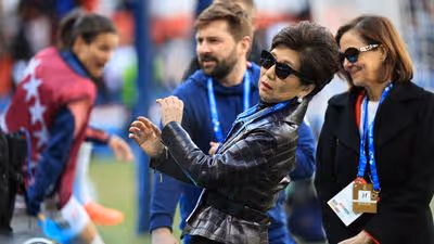 Michele Kang assume presidência do Lyon após demissão de John Textor