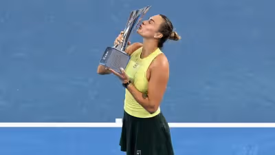 Aryna Sabalenka e Daniil Medvedev conquistam torneio de ténis de Brisbane