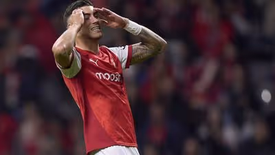 Oficial: Sporting de Braga vende Roberto Fernández ao Espanyol