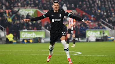 Napoli e AC Milan querem Darwin Núñez e Liverpool já definiu o preço