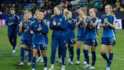 Suécia e Alemanha garantem presença nos 'quartos' do Europeu feminino