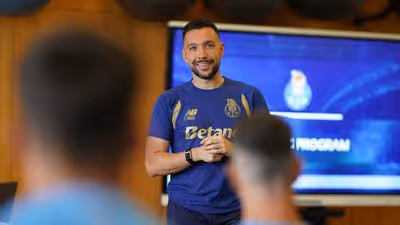 Reforços, ausências e surpresa: O regresso aos trabalhos do novo FC Porto