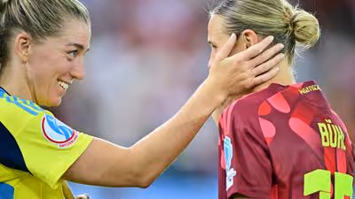 Europeu feminino: Suécia goleia Alemanha e vence Grupo C