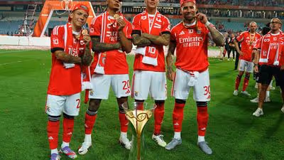 "Qualidade do meio-campo fez Benfica parecer mais solto que o Sporting"