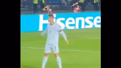 Quem não? Até os adversários se renderam ao 'show' de Cristiano Ronaldo