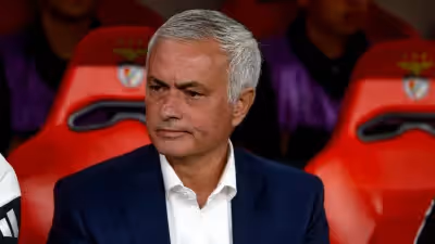 Mourinho regressa à Champions 6 épocas depois e logo em Stamford Bridge