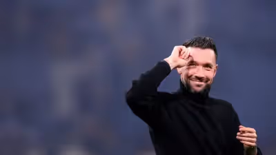 Farioli volta a mexer. O onze do FC Porto ante o Nottingham Forest