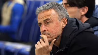 Luis Enrique deixa aviso aos rivais e encaminha renovação no PSG
