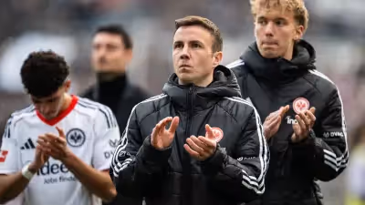 Oficial: Gotze, herói do Mundial2014, renova com Eintracht Frankfurt