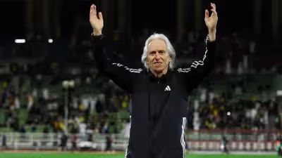 Al Nassr vence, mas Jorge Jesus arrasa árbitro: