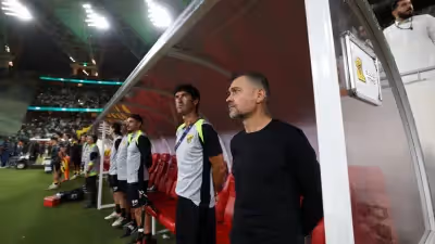 Sérgio Conceição dá 'pontapé' na crise e vence em casa do Al-Taawoun