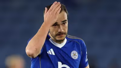 Do céu ao inferno. Leicester passa de campeão à 3.a divisão... em dez anos