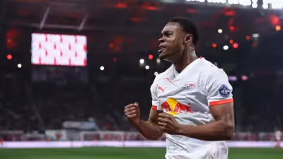 Leipzig consolida terceiro lugar com quinta vitória seguida na Bundesliga