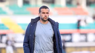Estrela da Amadora despede João Nuno e já tem sucessor à vista