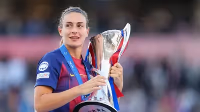 Alexia Putellas, capitã do Barcelona, deixa o clube após 14 anos