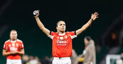 Lesões, mudanças e... invencibilidade: Benfica a um passo do hexacampeonato