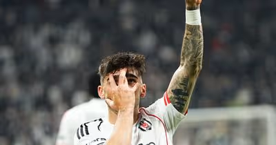 Jota Silva marca, Kokçu fatura e assiste na vitória do Besiktas