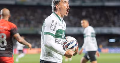 Primeiro jogador expulso nesta edição do Brasileirão é português