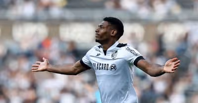Vitória de Guimarães: Gustavo Silva maquilhou as chagas atacantes