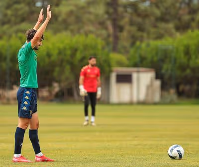 Estoril: ao segundo jogo-treino, a primeira derrota
