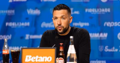 Farioli atualiza Bednarek e comenta regresso de Thiago Silva