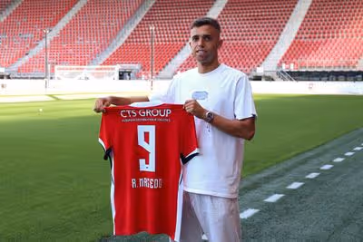 Mercado Oficial: Avançado deixa SC Braga B e reforça AZ Alkmaar