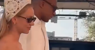 Viagem de Mbappé com a namorada irritou companheiros e Arbeloa deixa recados