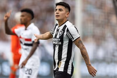 FIFA sanciona Botafogo pela contratação de Thiago Almada