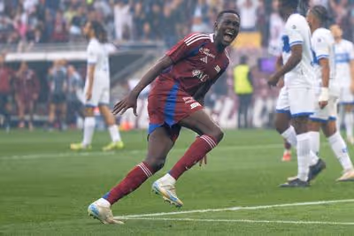 Mercado: avançado senegalês a chegar para o Vitória de Guimarães