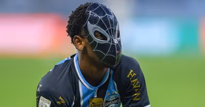 Como joga Gabriel Mec, o herdeiro de Ronaldinho Gaúcho no Grêmio