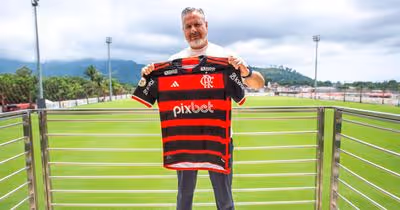 Tensão entre jogadores do Flamengo e José Boto