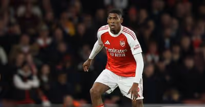 Defesa do Arsenal chamado por Espanha, mas sem fechar a porta à Colômbia