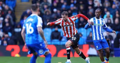 Donos do Sheffield United estudam hipótese de adquirir... o rival