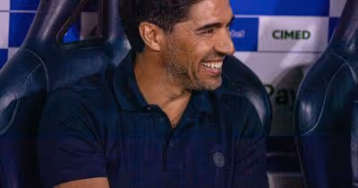 Palmeiras na final do Paulista e Abel rendido a Vitor Roque: «Não é tigrinho, é leão»
