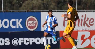 FC Porto: extremo já foi operado ao joelho esquerdo