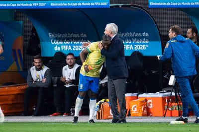 Brasil não sofre golos e Ancelotti diz o ‘óbvio’: «Bem, sou italiano...»