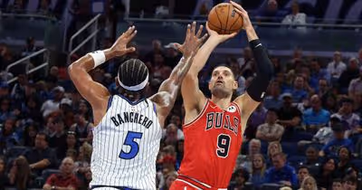 Campeões em título e Chicago Bulls vencem fora de portas