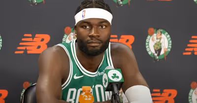 Celtics anunciam: Neemias não defronta os Pistons
