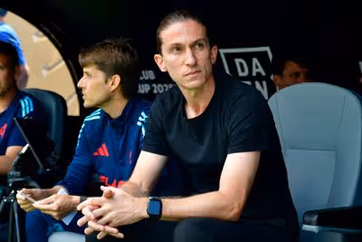 Treinador do Flamengo radiante após bater o Chelsea