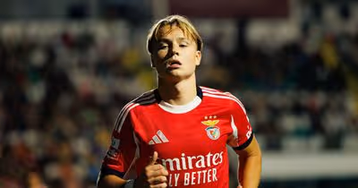 Braço de ferro entre Benfica e Club Brugge por Schjelderup