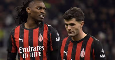 Milan: Rafael Leão e Pulisic, uma dupla de ataque que não funciona