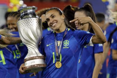 Marta mostra na Copa América que uma rainha nunca perde a majestade