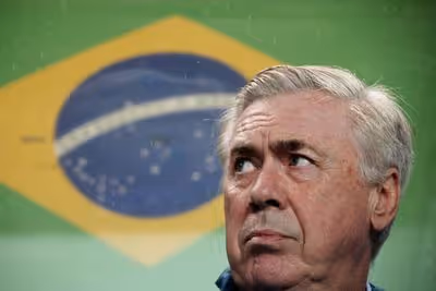 CBF renovar com Ancelotti antes da Copa é medida apressada e arriscada
