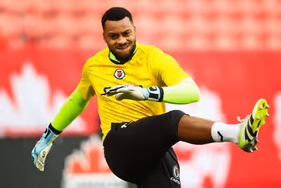 Haiti vai para a Copa com goleiro de 5a divisão e técnico que já venceu o Brasil