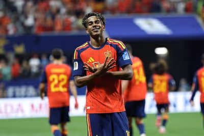 Espanha joga por liderança do Grupo H ainda sem classificados para mata-mata da Copa