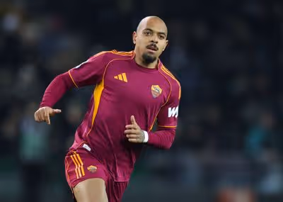 Video: Malen scores delightful first Roma goal at the Olimpico