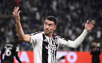 Report: Juventus striker Vlahovic also of interest to Inter as well as Milan